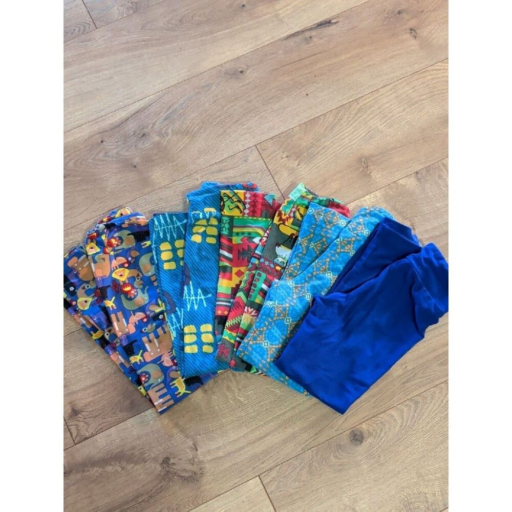 LuLaRoe 5 Pair Leggings Bright Royal Blue, Animals, Ski/Winter, And Geometric